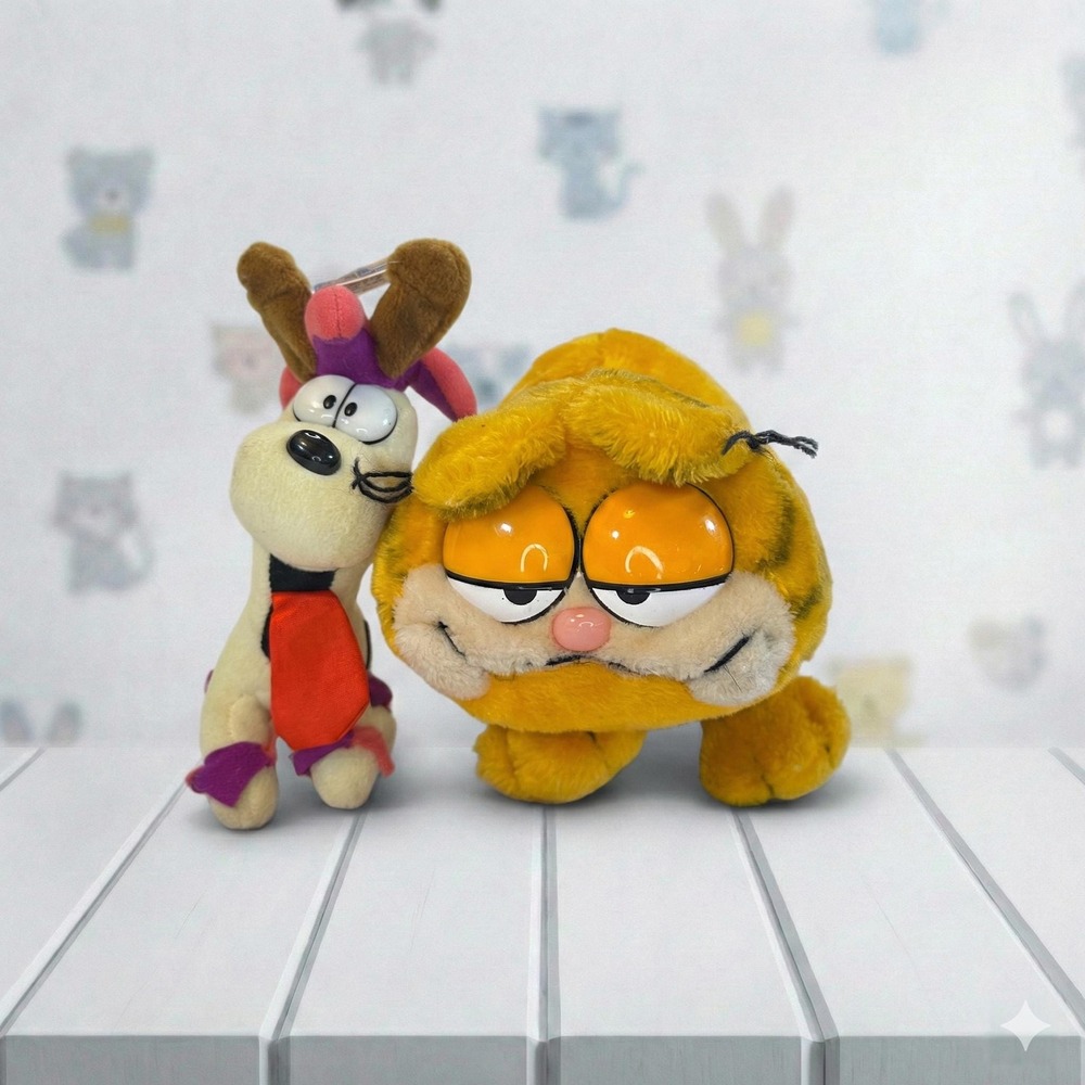 Vtg 1980s Garfield and Odie Plush Set - Rare Nanco Odie with Red Tie